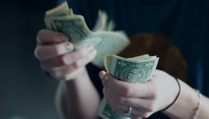 阿里巴巴,小红书,美妆,电商平台,