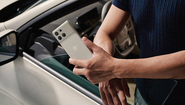 What every owner needs – Nio introduces a phone for cars