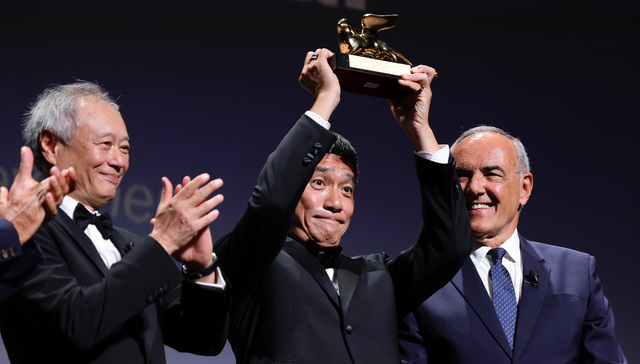 梁朝伟金狮载誉，行至人生半山腰能否再续传奇？