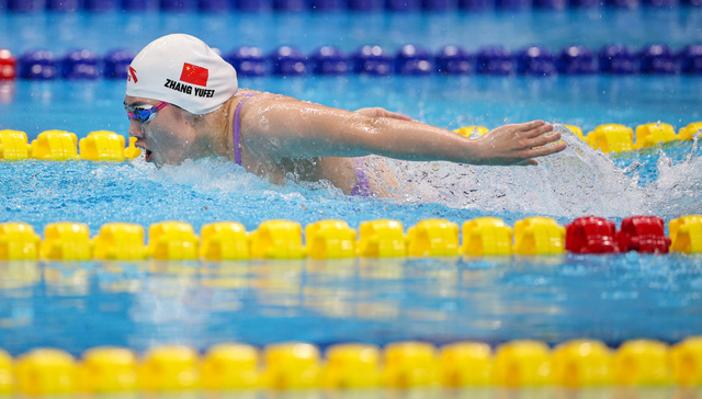 国歌奏响七次，中国队横扫今晚游泳项目所有金牌