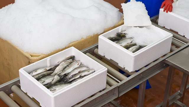 防腐剂,冷链,物流,预制菜,速冻锁鲜,小龙虾,液氮速冻技术,京东,顺丰,格力