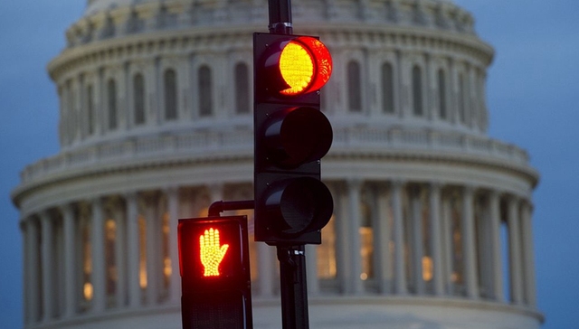 美国,关门,停摆,穆迪,麦卡锡