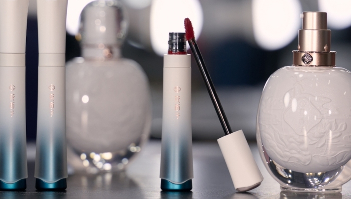 花西子,国货美妆,公关,