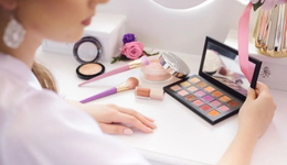 销量下滑、股价大跌，品牌比网红先“塌房”？