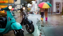 两轮电动车：吃新势力的苦，赚二手车的钱