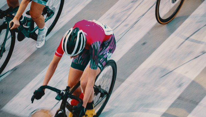 微软试图摆脱对Windows的依赖，OpenAI也在寻找新股东