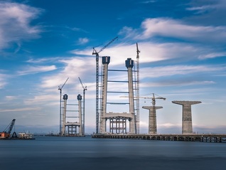 三大主要行业PMI全部回升，9月经济回暖到了什么程度？