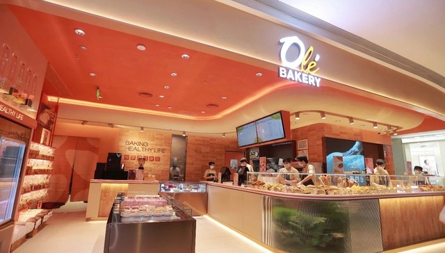 精品超市Olé为何要单独开一家面包店？