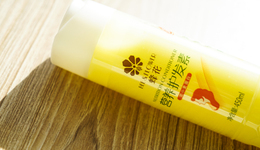 国货花式营销变形计：蜂花郁美净们“黑红也是红”，花西子“发疯”