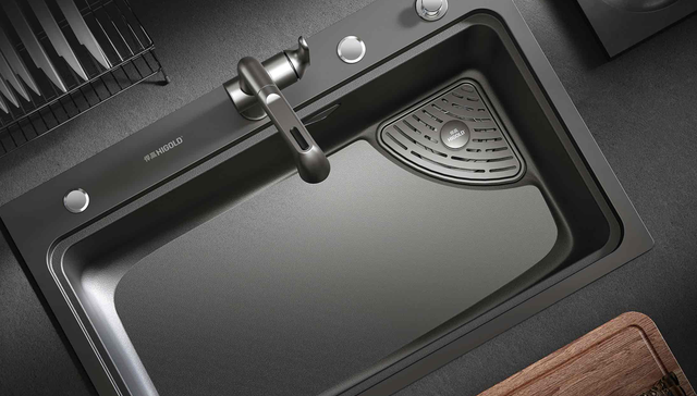 户外产品收入持续下滑，会拖累悍高集团的IPO进程吗？