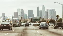 中國(guó)汽車(chē)，在海外“賣(mài)瘋了”？