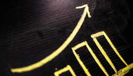 剛更新定增計(jì)劃的齊峰新材：前三季度凈利預(yù)增超39倍，預(yù)告前股價(jià)暴跌