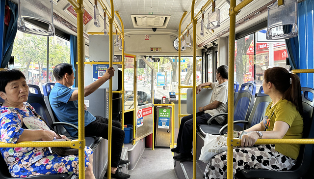 破解公交困境整体方案来了！交通部等九部门联合出台政策