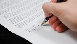 被催熟的電子簽名第一股，一夜回到5年前