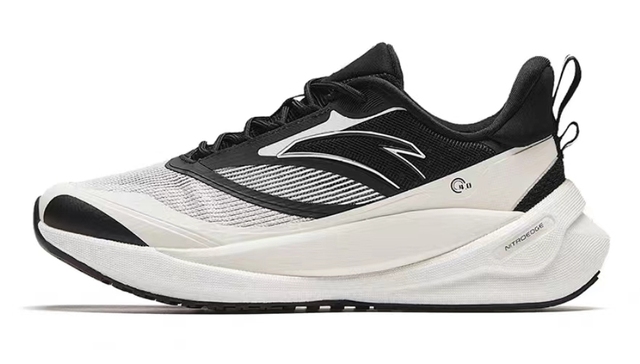 一周运动新品｜耐克、安踏继续发力跑鞋，李宁休闲鞋上新