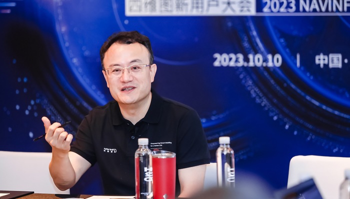 四维图新CEO程鹏：汽车公司缺少高性价比地图，无图模式的智驾成本无上限