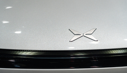 新能源车企反腐记：小鹏汽车副总裁被停职，比亚迪设最高500万举报奖金