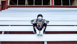 土味网红，开始当上“人生导师”