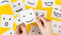 从“口腹之欲”到“情绪价值”，何为食品行业的未来掘金之道？