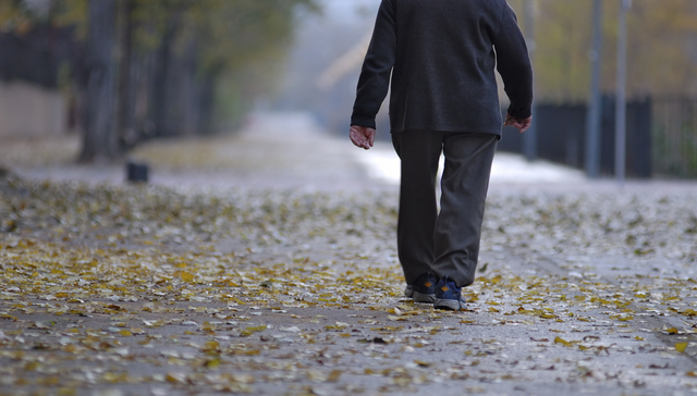 农村独居老人能否互助养老？