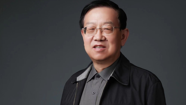 【专访】周天勇：解决债务问题应尽快推进城乡土地宅院资产化改革