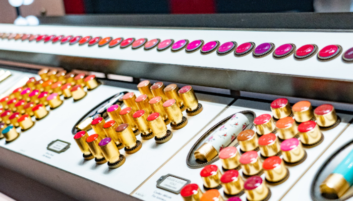 美妆品牌,购物节,双11,市场竞争,