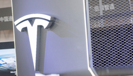 马斯克走进王传福“舒适区”