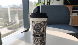 輕乳茶絕配，“三品管”火上熱搜，古茗、霸王茶姬都在用