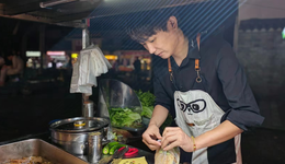 我，撞脸林俊杰，想靠豆浆油条赚钱：“日亏七八十”