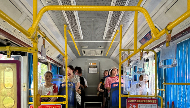 经营困境下多地公交涨价，广州或将告别1元公交