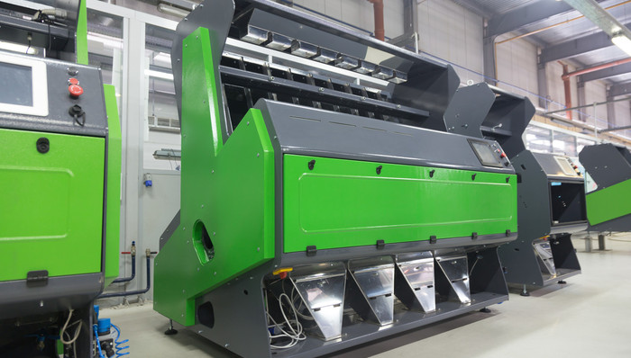 金股挖掘 | 这家公司净资产收益率接近茅台，估值10年最低，可以抄底了吗？