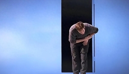 靴子落地，经纬纺机正式摘牌