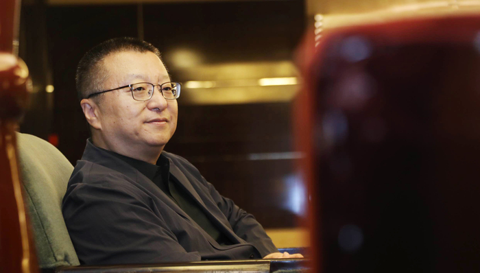 对话微博COO王巍：内容平台如何解决“大模型幻觉”？｜REAL大会