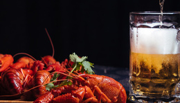 重慶啤酒前三季度凈利同比增13.67%，擬收購(gòu)控股股東旗下虧損精釀公司