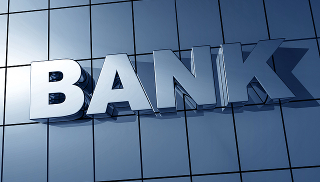 六大国有行三季报盘点：净息差悉数下降，工农建三家营收负增长