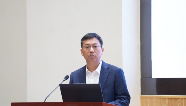 陈彦斌：四季度还应降息降准