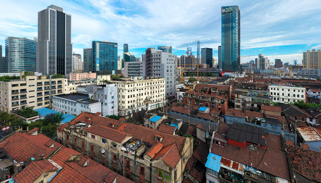 “城市更新很复杂”，看超大城市政府、参与企业如何应对 ？