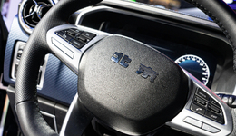 北汽，离不开搭子