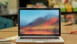 大模型虧損不斷，科技公司盯上了AI智能學(xué)習(xí)機(jī)