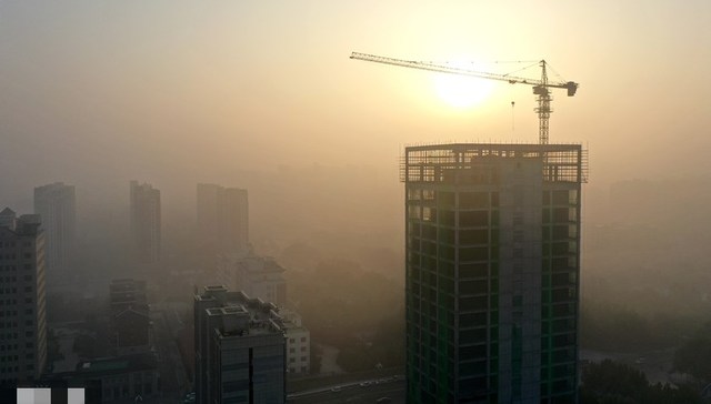 京津冀本轮雾霾进入最严重时段，明天夜间将自北向南消散