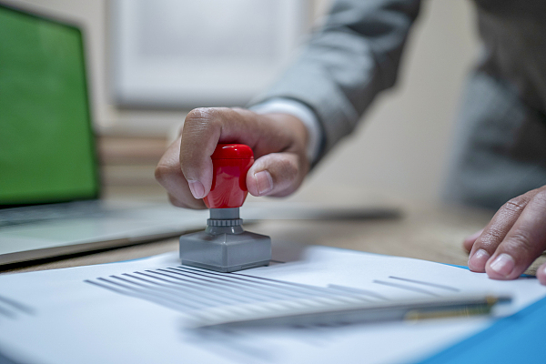 百年人寿新董事长任职资格获批，王新浩曾任浦发银行副行长