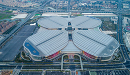 再生面料服裝、巨型樂高、可循環(huán)論壇……第六屆進(jìn)博會(huì)新品“劇透”來了