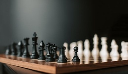 诺华与武田“短兵相接”：医药商业世界的暗战与沉浮