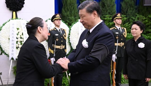 李克强同志遗体在京火化，习近平等到八宝山革命公墓送别