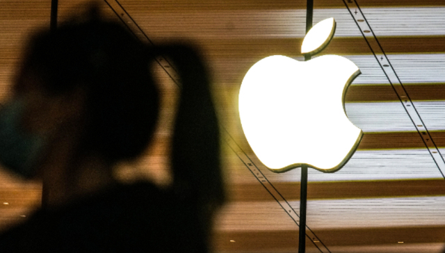 苹果营收连续四个季度下滑，iPhone是唯一增长的硬件产品