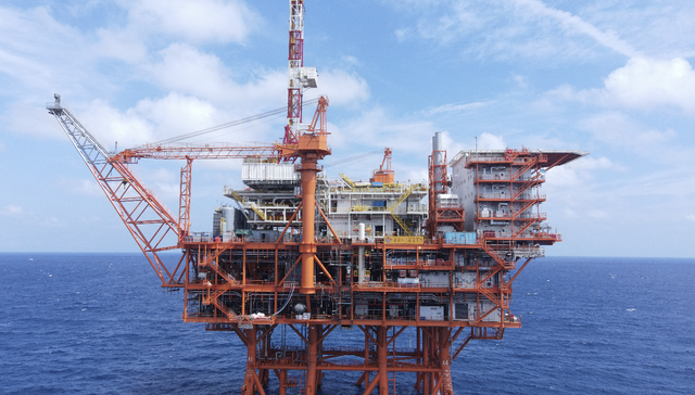 买油买气、设备材料，中海油与22家全球供应商签约 | 进博会购物车