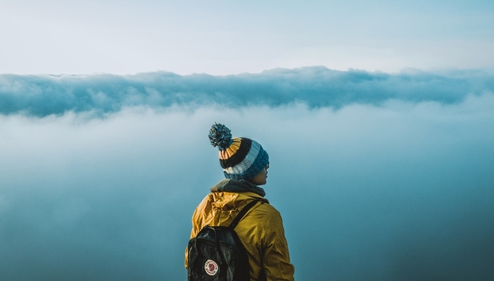 年轻人,消费需求,冲锋衣,国产品牌,