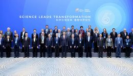 第六屆世界頂尖科學(xué)家論壇開幕，陳吉寧萬(wàn)鋼致辭，陳竺和羅杰·科恩伯格頒發(fā)2023年世界頂尖科學(xué)家協(xié)會(huì)獎(jiǎng)