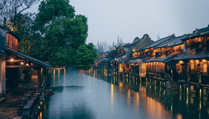 乌镇48小时 ｜ 在水乡，做一场十年不醒的戏梦