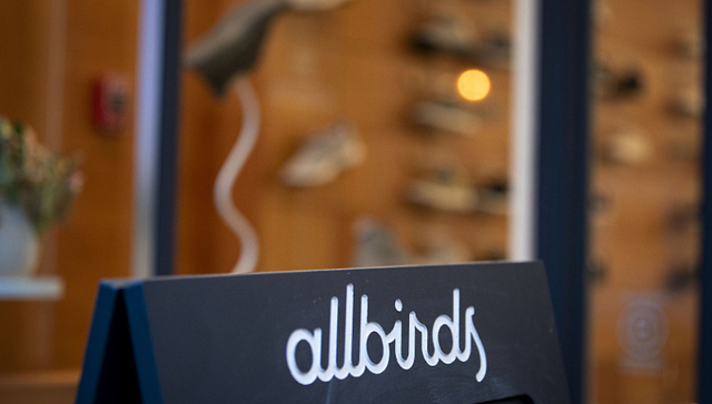 小众跑鞋品牌们都在赚钱，allbirds上市后却一直在亏